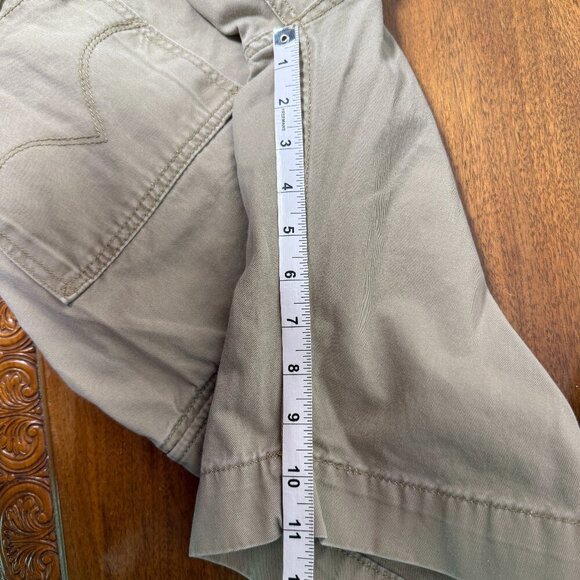 Levi's Red Tag Cargo Shorts, Tan/Khaki Sz 38 Men's - Picture 5 of 11